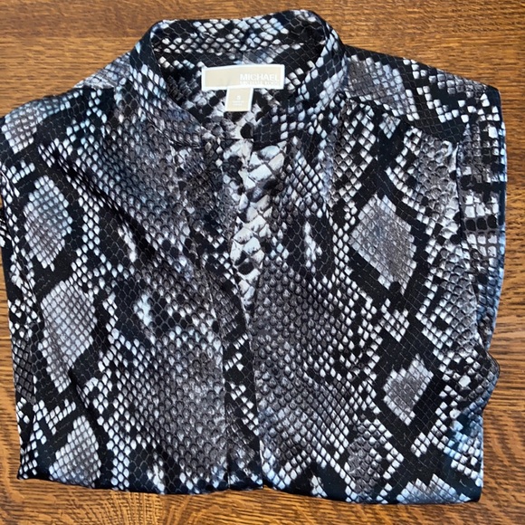 Michael Michael Kors sheer reptile blouse - Picture 4 of 7